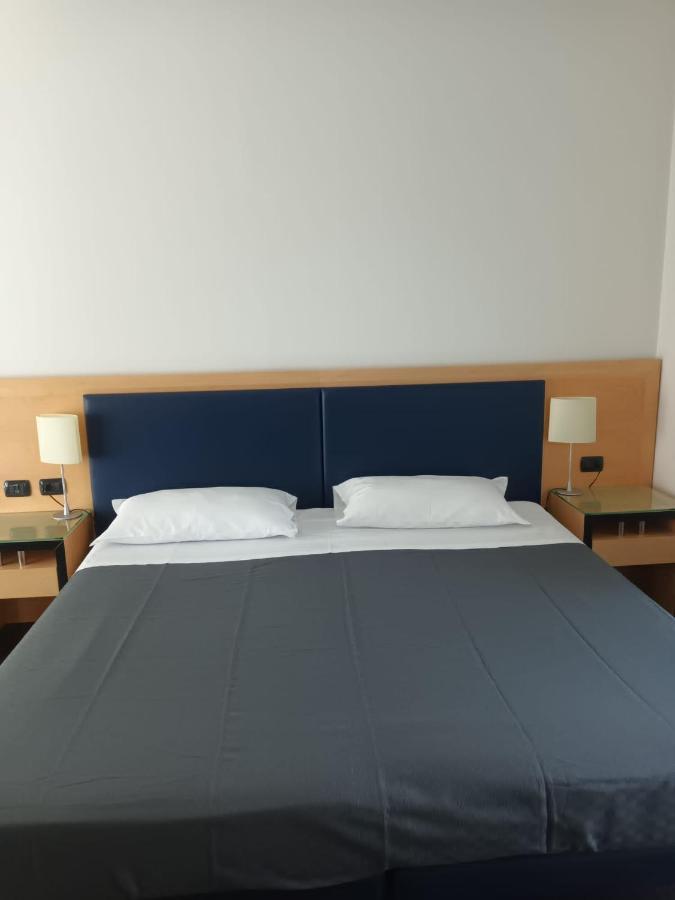 Luxury Rooms Padova Station Экстерьер фото